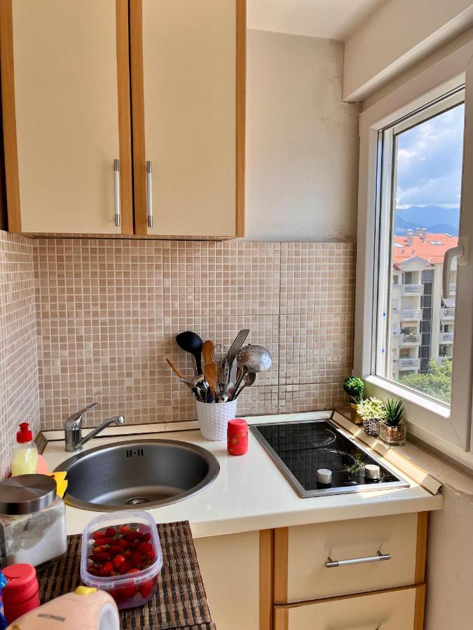 Mint Apartment Tivat Buitenkant foto