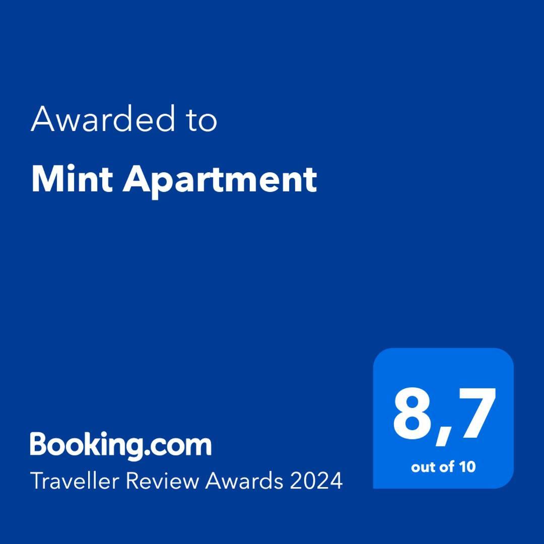 Mint Apartment Tivat Buitenkant foto